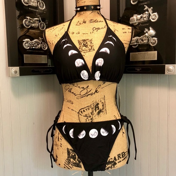 Phases Of The Moon Jade Triangle Bikini - Picture 4 of 8